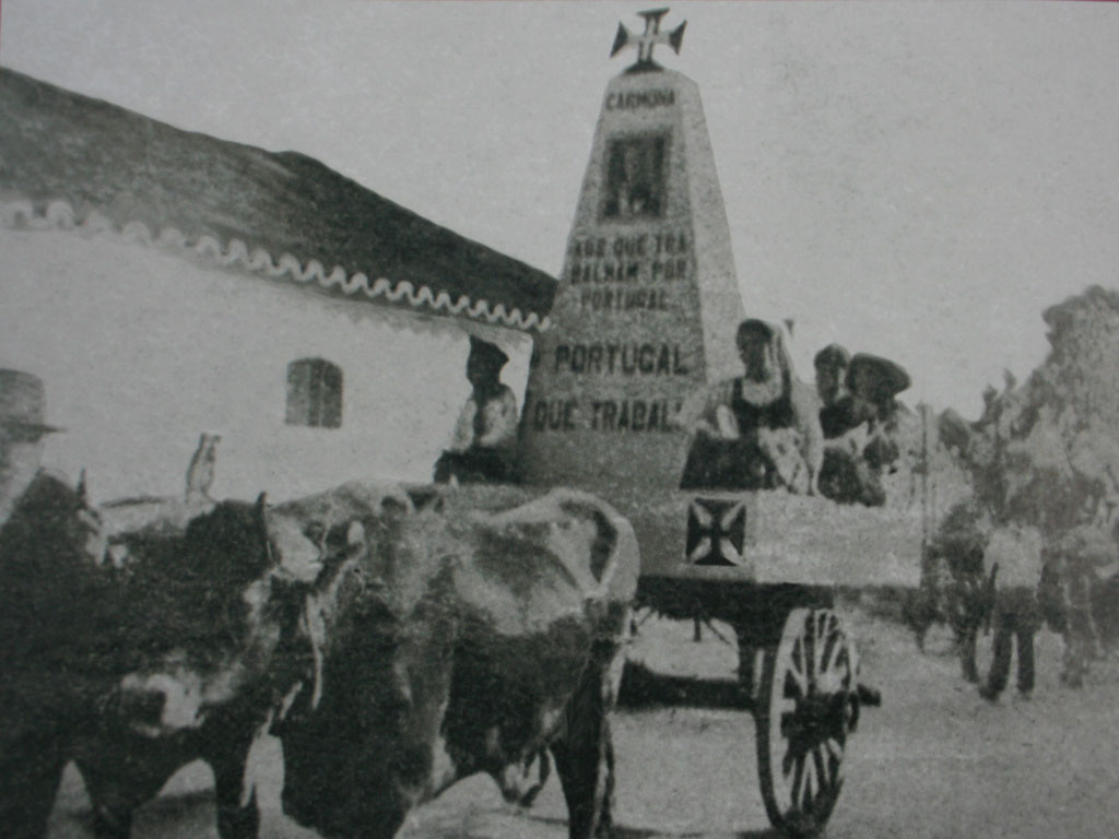 1937